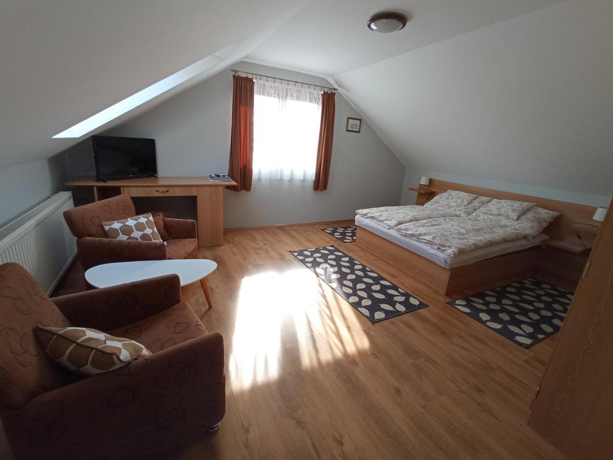 Markal Apartman Heviz Exterior photo